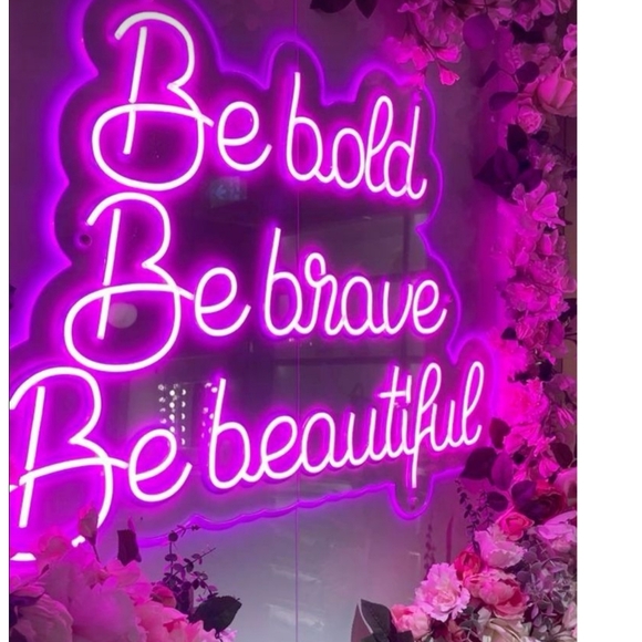 GET NOTIFIED OF ALL LIVE SHOWS!! PLEASE LIKE AND SHAREβ€οΈ - Picture 8 of 10